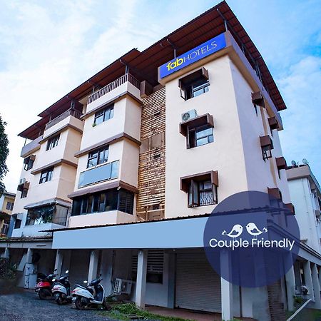 Fabhotel Comfort Stays - Nr Miramar Beach Panaji Exterior photo